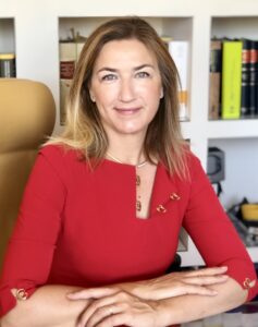 María Asunción Torres López se incorpora como nueva Académica de Número a la Real Academia de Jurisprudencia y Legislación de Granada