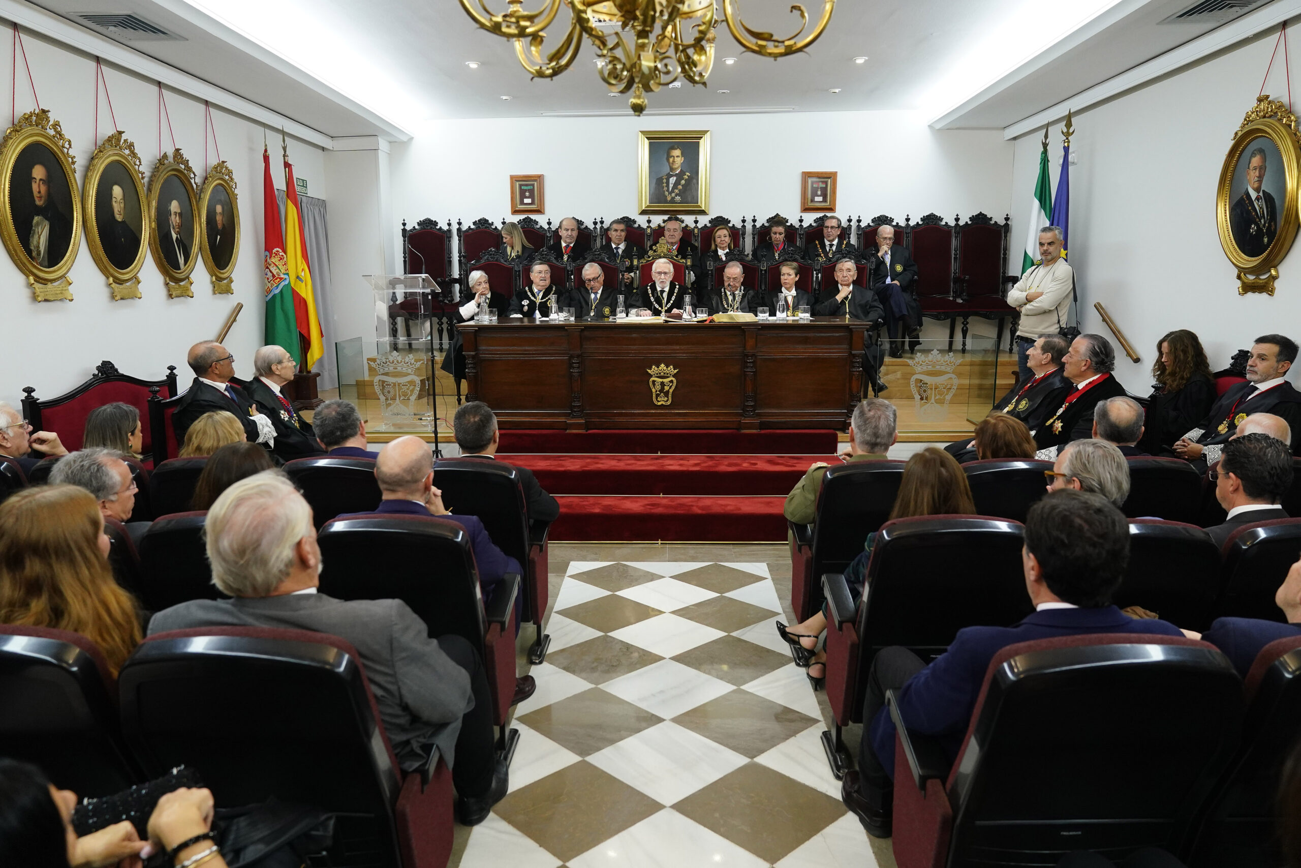 Acto de apertura y recepción de José Luis López Fuentes