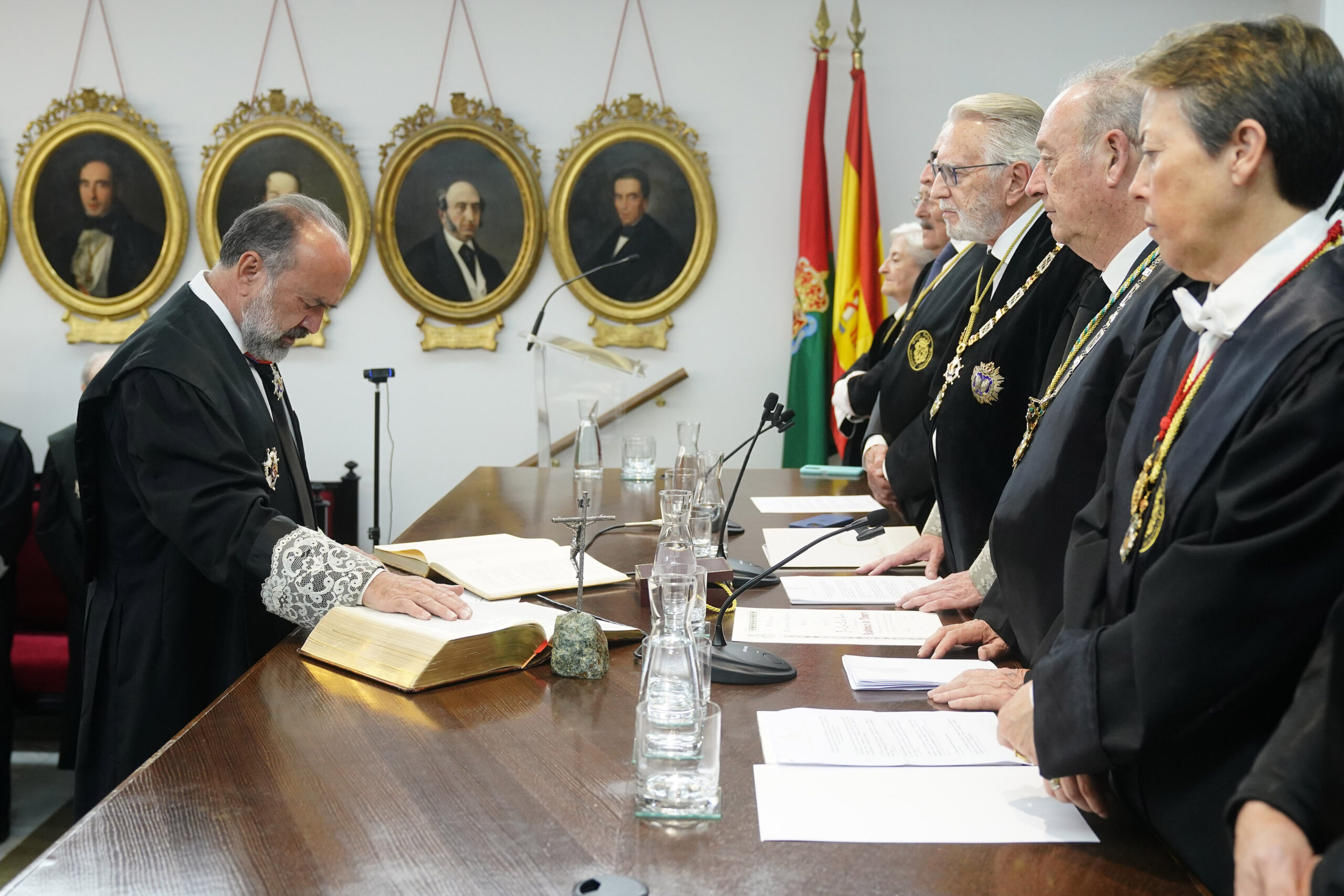 Acto de apertura y recepción de José Luis López Fuentes