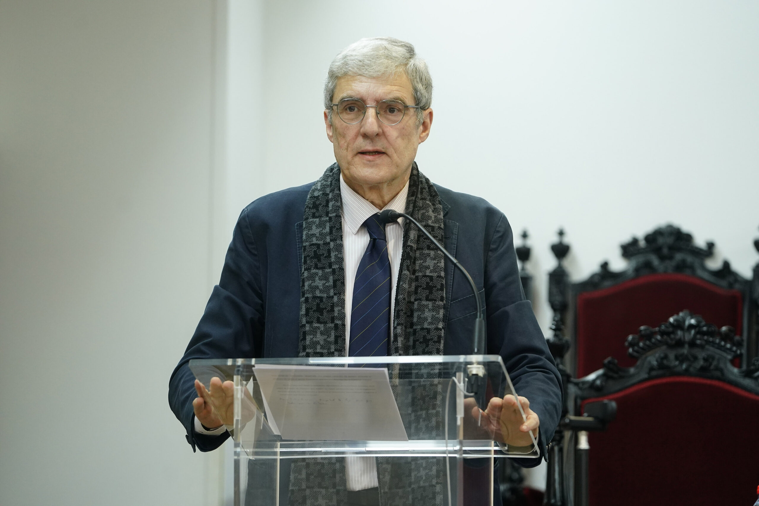 I Mesa Redonda del ciclo 'Estado sobre el Estado de Derecho'