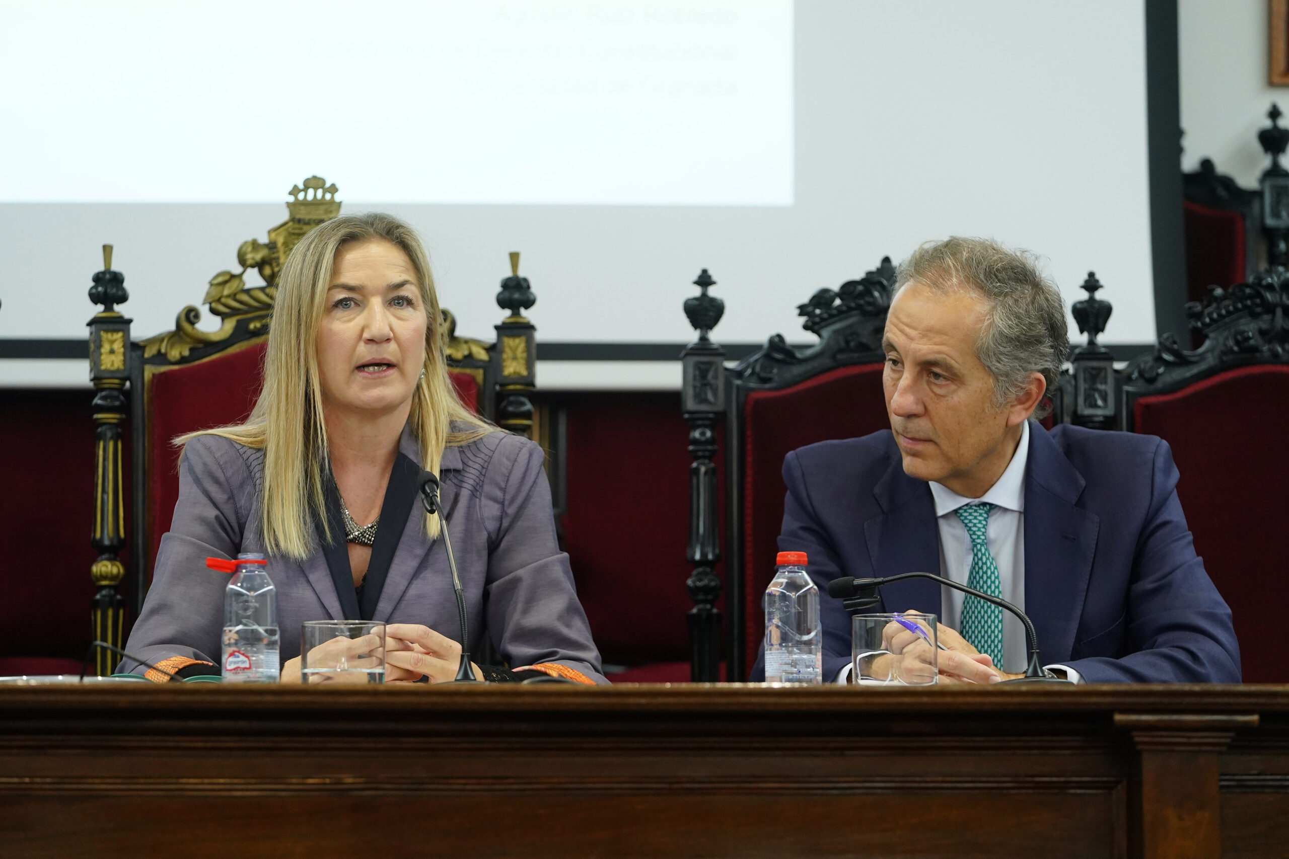 I Mesa Redonda del ciclo 'Estado sobre el Estado de Derecho'