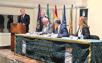 Los retos de la Justicia, la función del Ministerio Fiscal y la responsabilidad patrimonial sanitaria, ejes del primer ciclo de conferencias jurídicas de la Económica de Jaén y la RAJYL de Granada